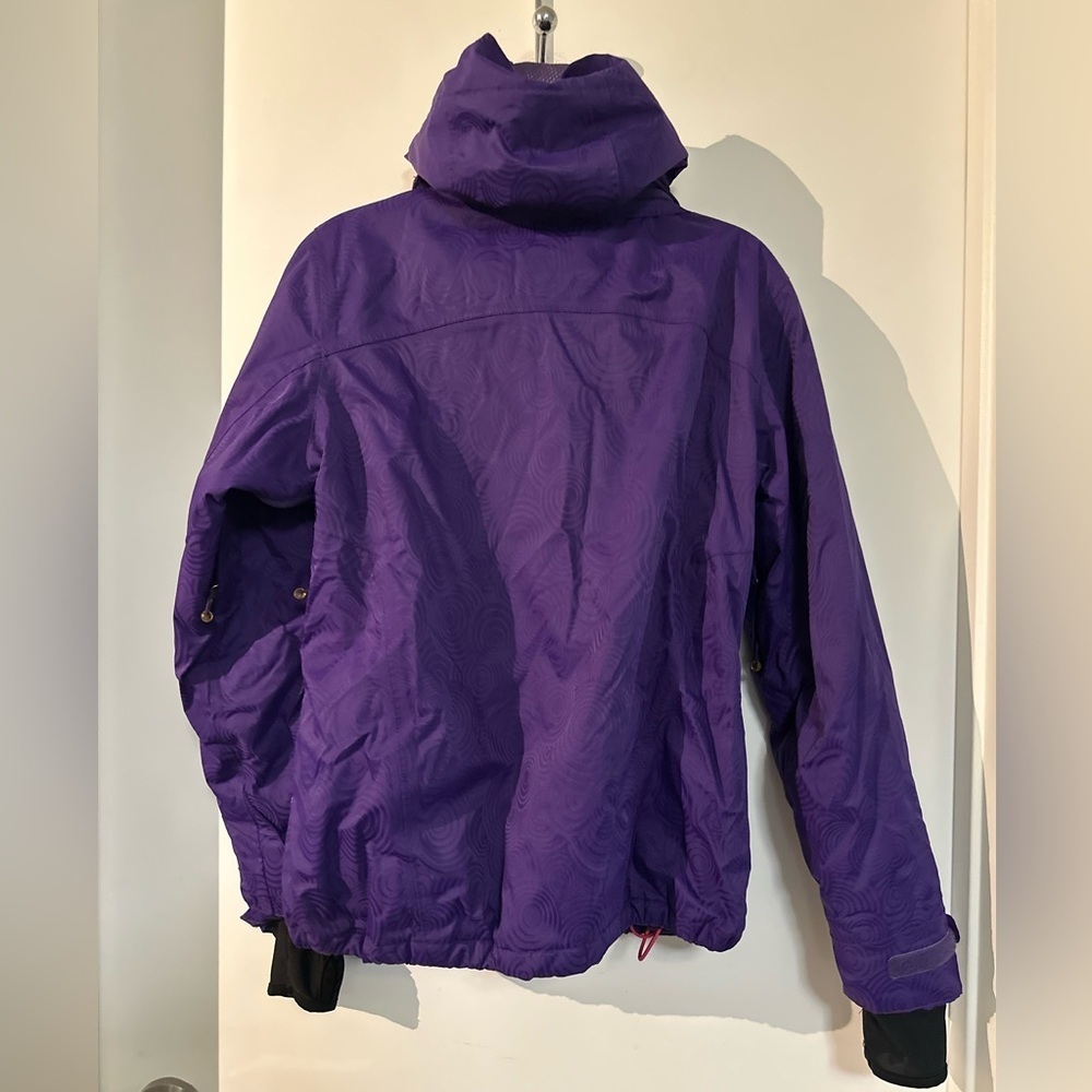 Awesome Sims 2000s snowboarding jacket - Picture 3 of 13